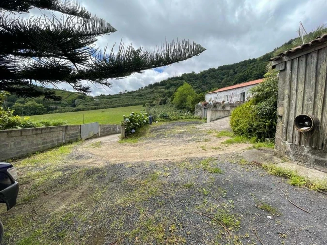 Moradia T3 para Venda em Vila Franca do Campo (São Miguel) Foto 6