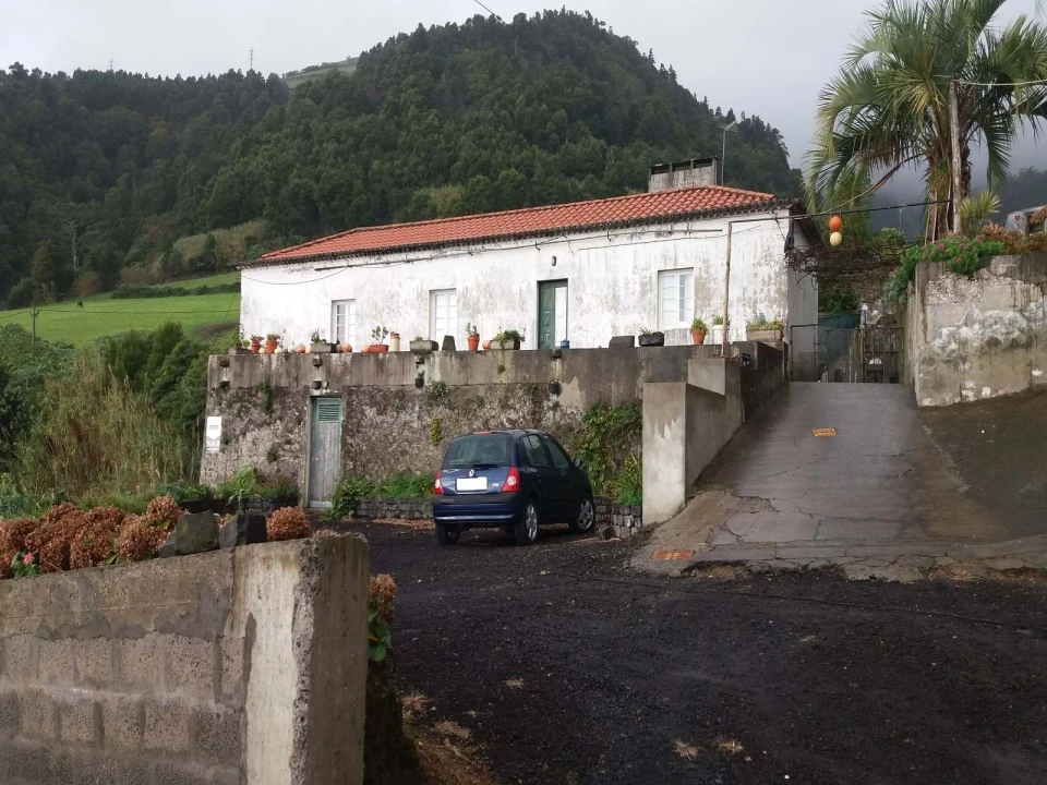 Moradia T3 para Venda em Vila Franca do Campo (São Miguel) Foto 9