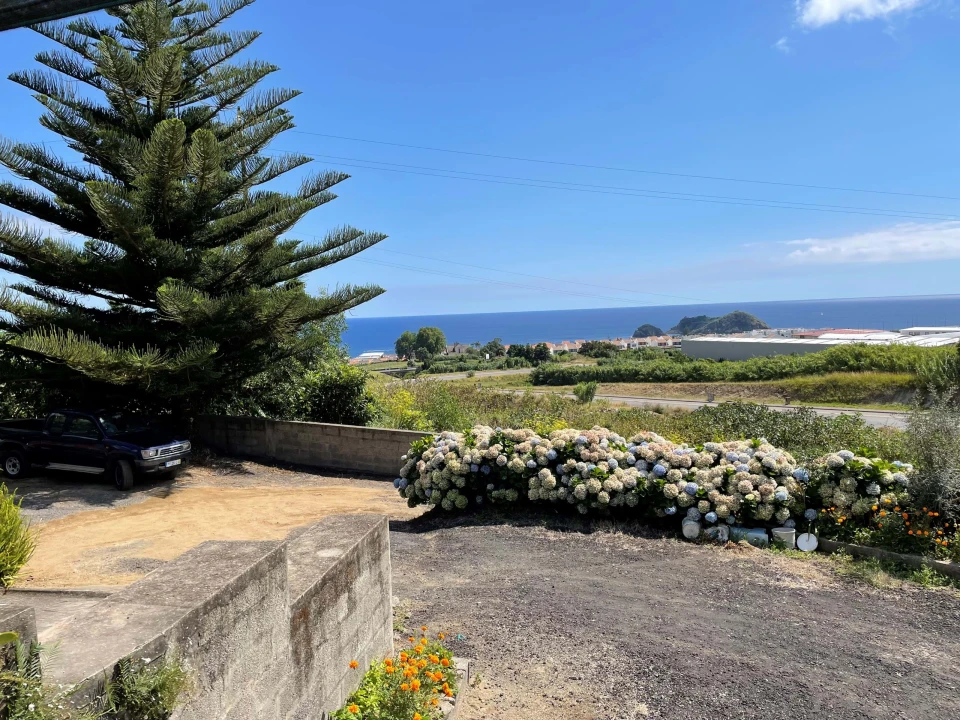 Moradia T3 para Venda em Vila Franca do Campo (São Miguel) Foto 3