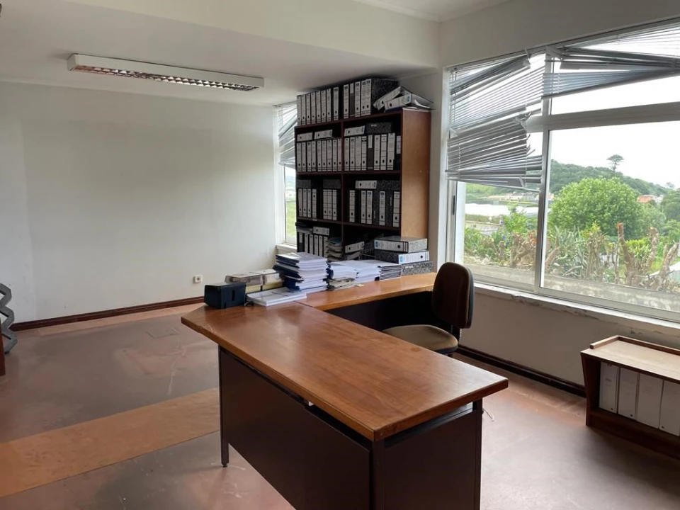 Prédio para Venda em Rosto do Cão (São Roque) Foto 22