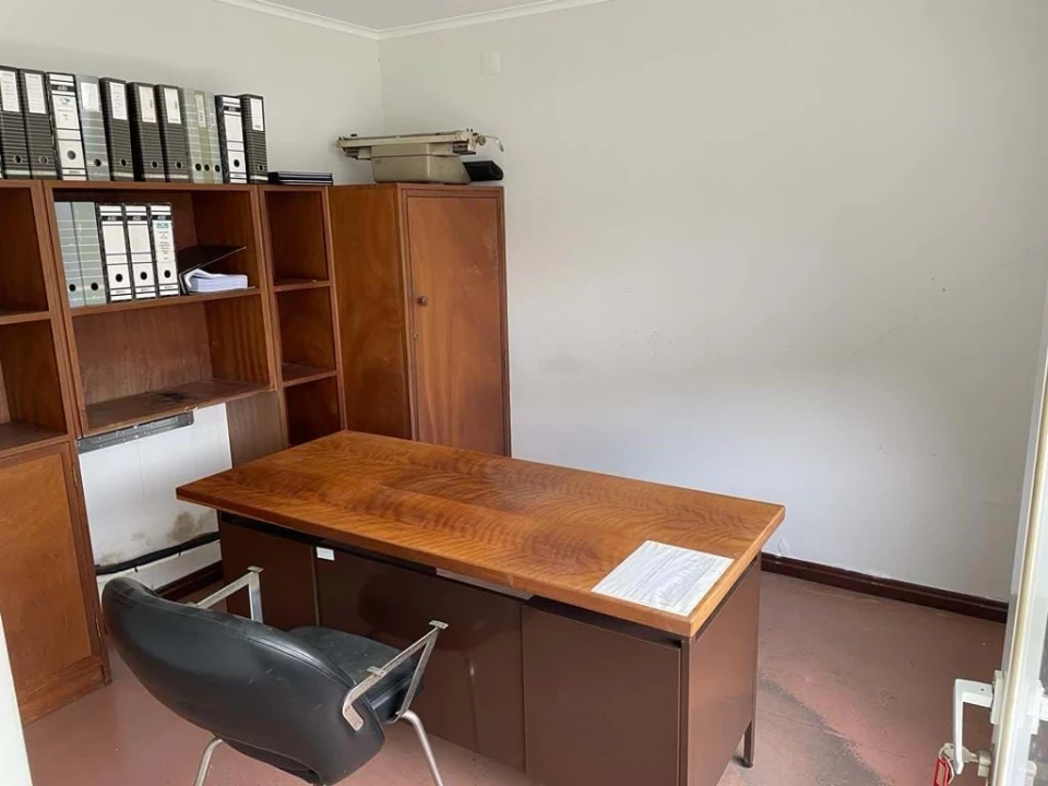 Prédio para Venda em Rosto do Cão (São Roque) Foto 12