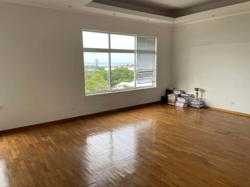 Prédio para Venda em Rosto do Cão (São Roque) Foto 34