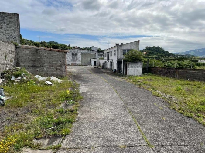 Prédio para Venda em Rosto do Cão (São Roque) Foto 52