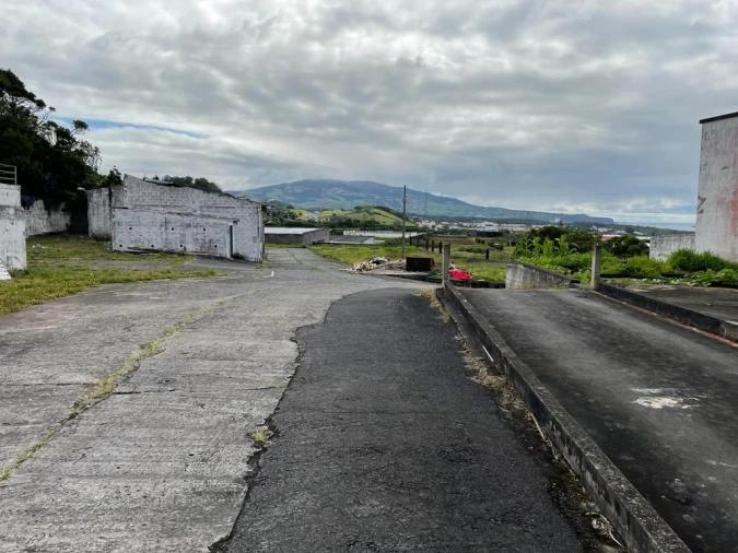 Prédio para Venda em Rosto do Cão (São Roque) Foto 42