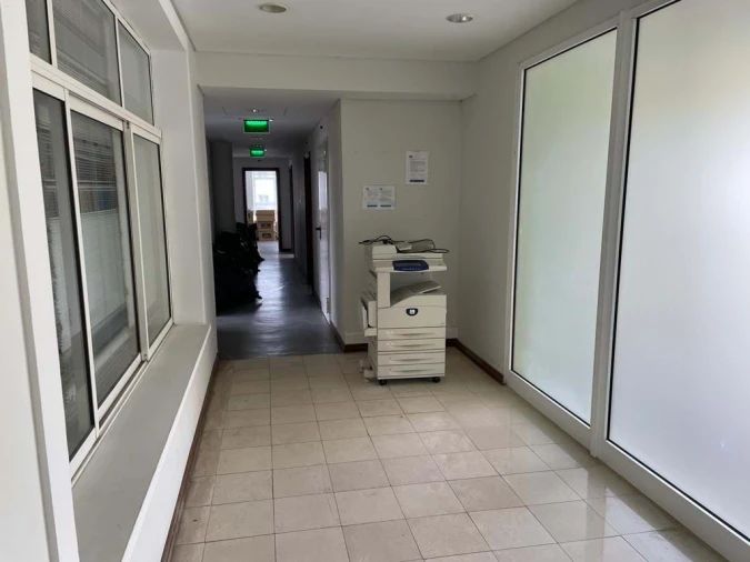 Prédio para Venda em Rosto do Cão (São Roque) Foto 6