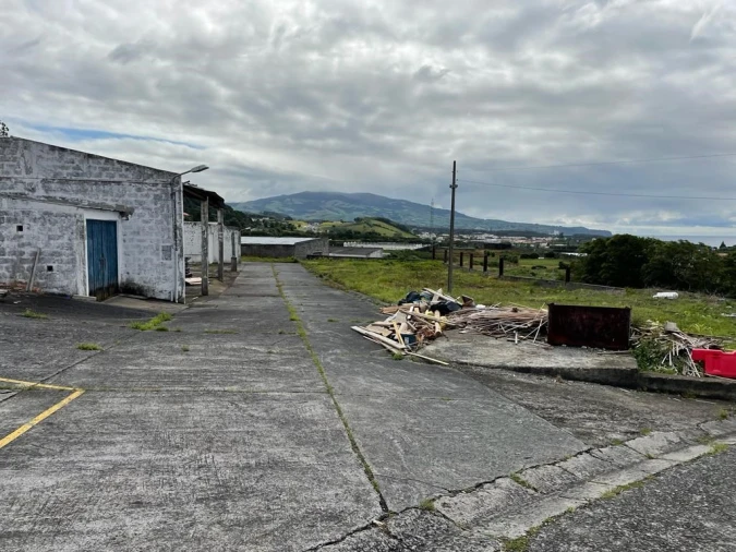 Prédio para Venda em Rosto do Cão (São Roque) Foto 44
