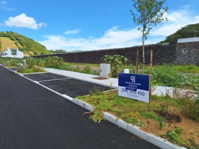 Terreno para Venda em Fajã de Cima Foto 12