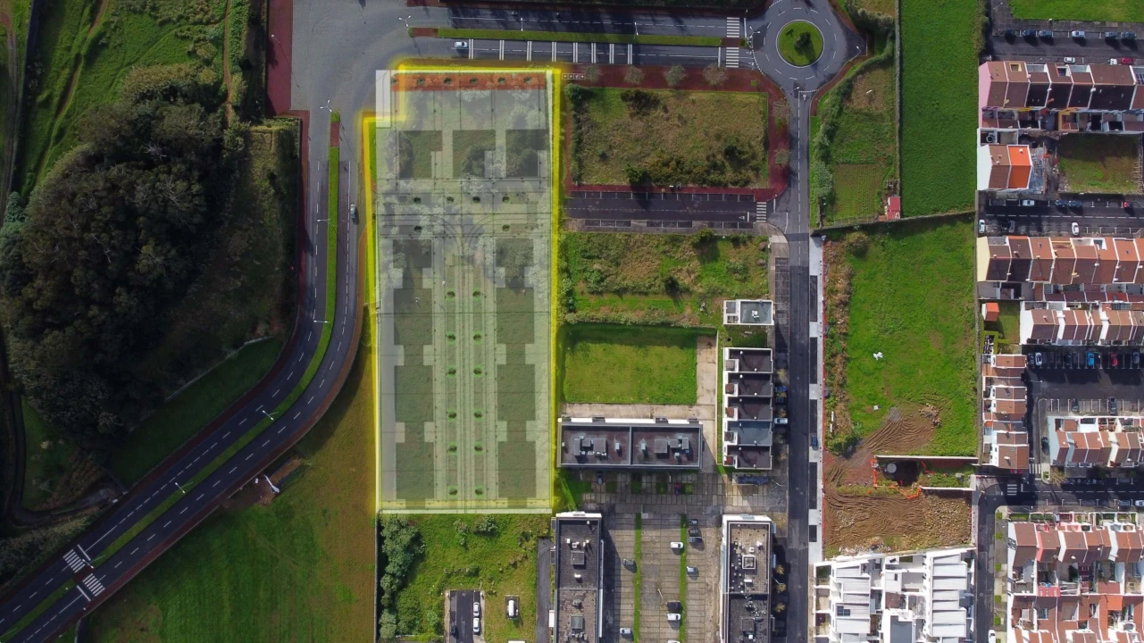 Terreno para Venda em Fajã de Cima Foto 12