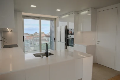 Apartamento T4 para Venda em Ponta Delgada (São José)