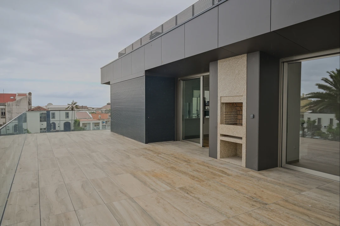 Apartamento T4 para Venda em Ponta Delgada (São José) Foto 8