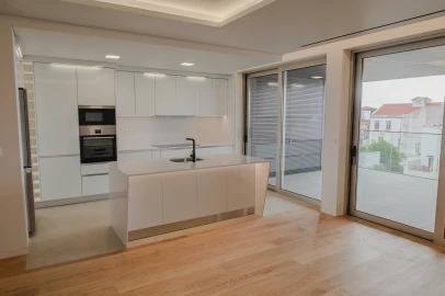 Apartamento T3 para Venda em Ponta Delgada (São José)