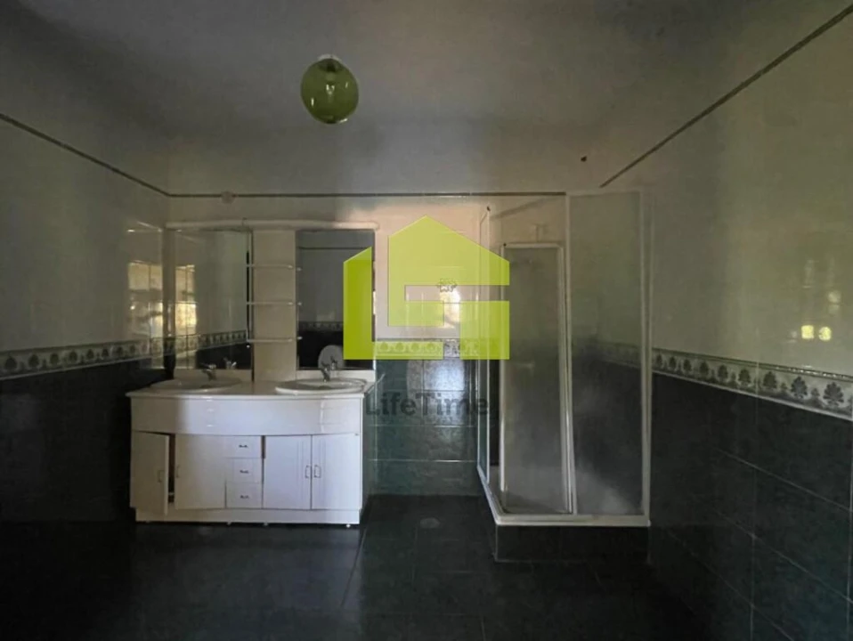 Prédio para Venda em Mangualde, Mesquitela e Cunha Alta Foto 9