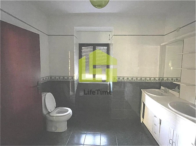 Prédio para Venda em Mangualde, Mesquitela e Cunha Alta Foto 8