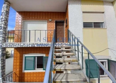 Moradia T2 para Venda em São Francisco