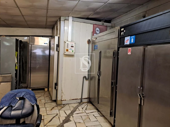 Negócio para Venda em Palhais e Coina Foto 19