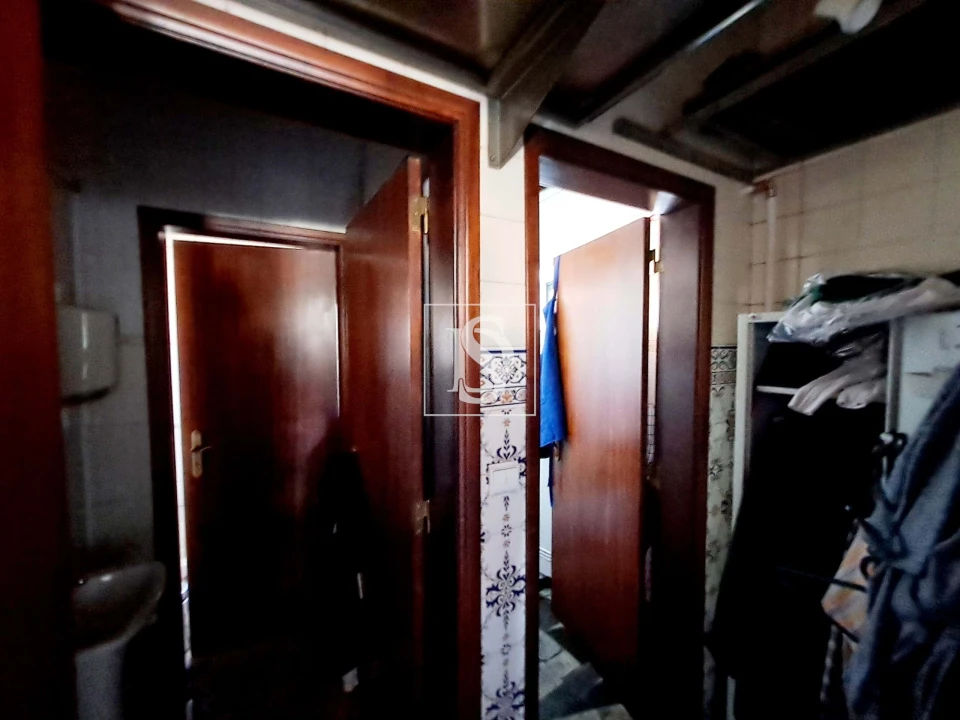 Negócio para Venda em Palhais e Coina Foto 31