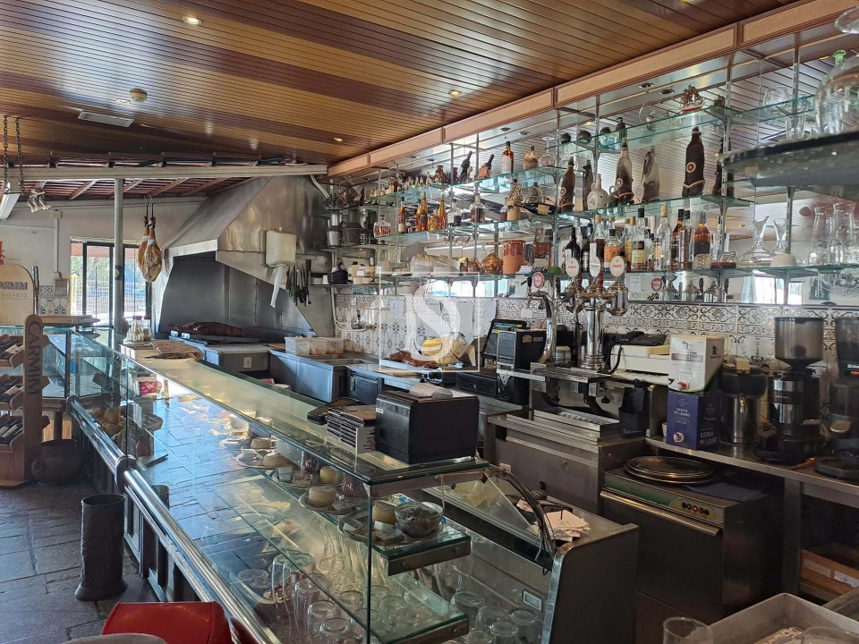 Negócio para Venda em Palhais e Coina Foto 9