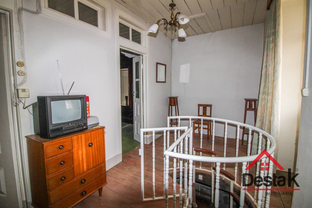 Quinta T9 para Venda em Vila Maior Foto 12