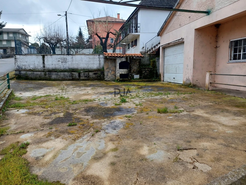 Armazém para Venda em Sequeiros e Gradiz Foto 2