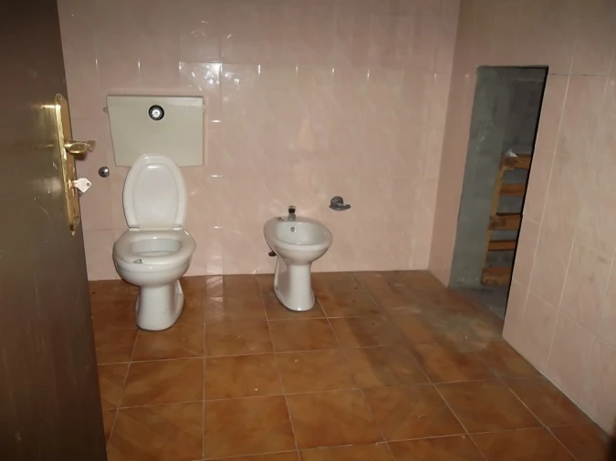 Loja para Arrendamento em São João da Madeira