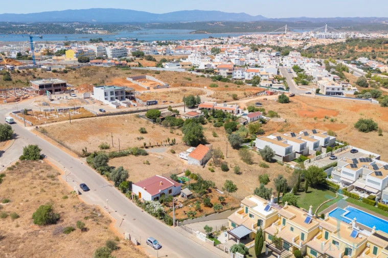 Terreno para Venda em Estômbar e Parchal Foto 8