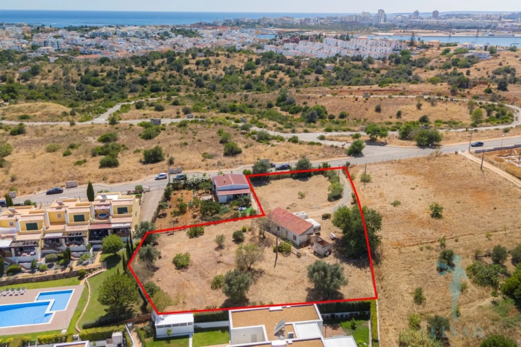 Terreno para Venda em Estômbar e Parchal Foto 11