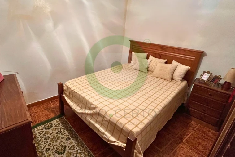 Moradia T5 para Venda em Rebordelo Foto 3