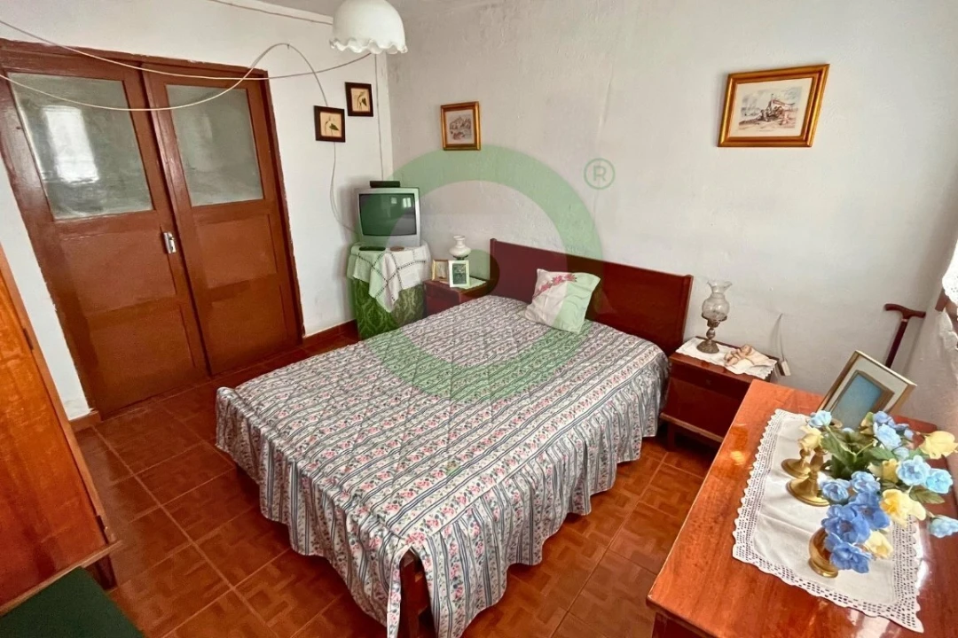 Moradia T5 para Venda em Rebordelo Foto 14