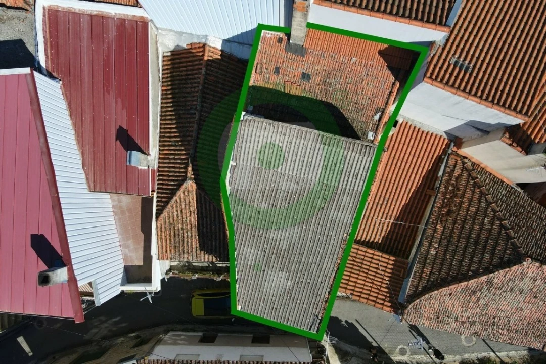 Moradia T5 para Venda em Rebordelo Foto 2