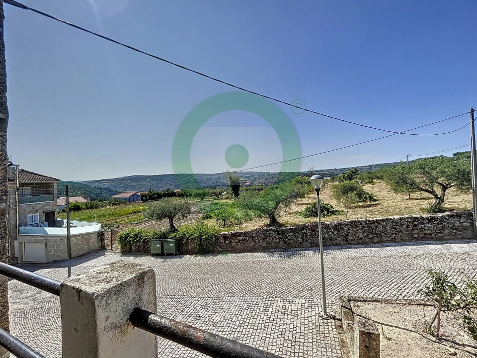 Moradia T0 para Venda em Rebordelo Foto 8