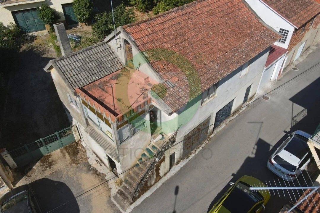 Moradia T0 para Venda em Rebordelo Foto 2