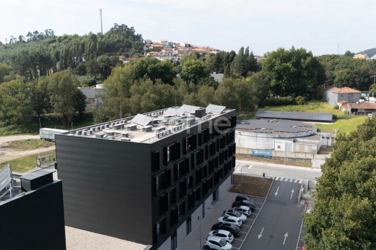 Apartamento T1 para Venda em Azurem Foto 24