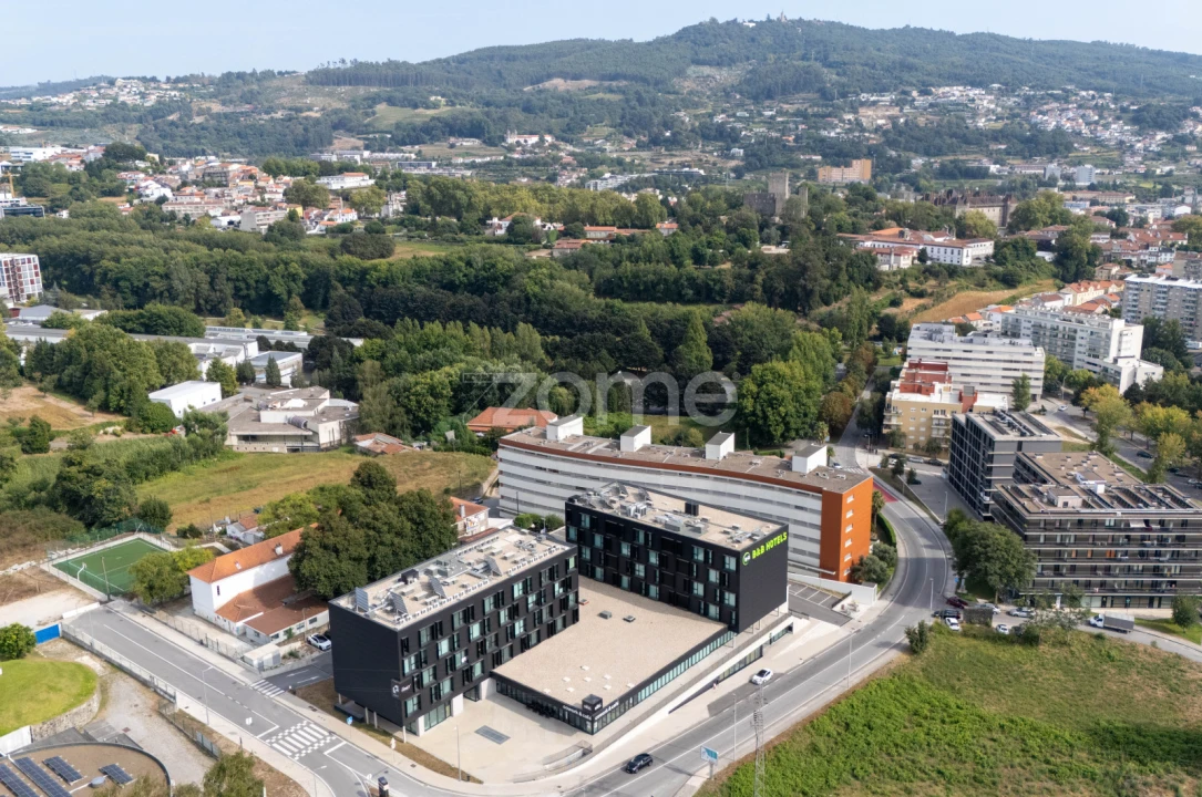 Apartamento T1 para Venda em Azurem Foto 26