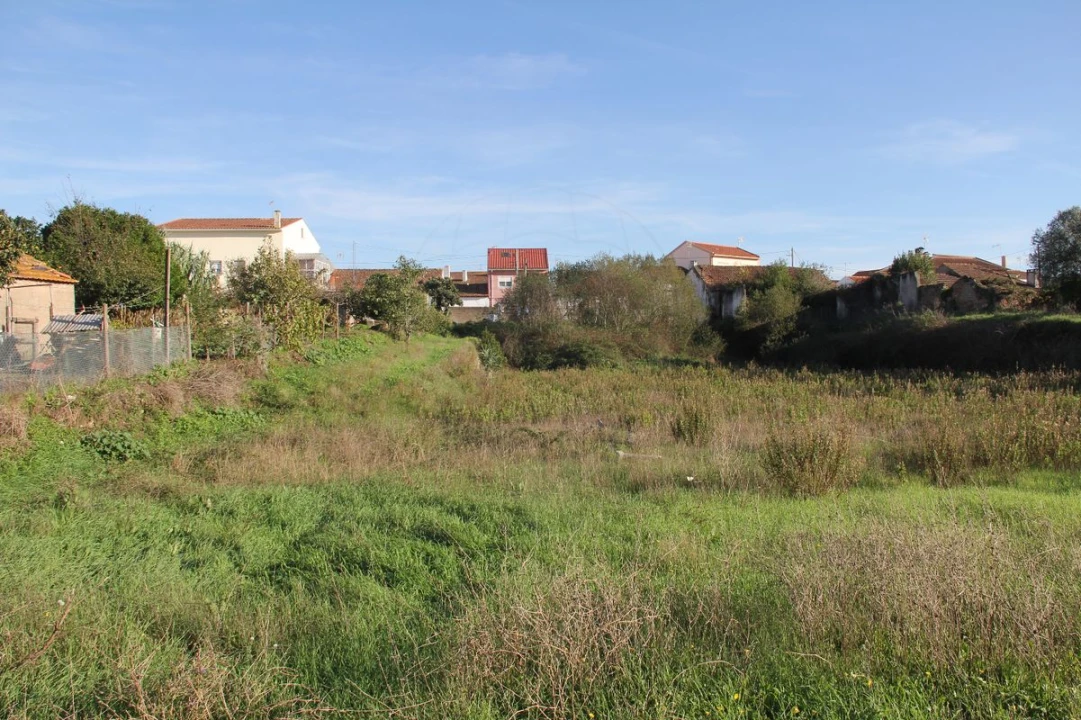 Armazém para Venda em Granja do Ulmeiro Foto 3