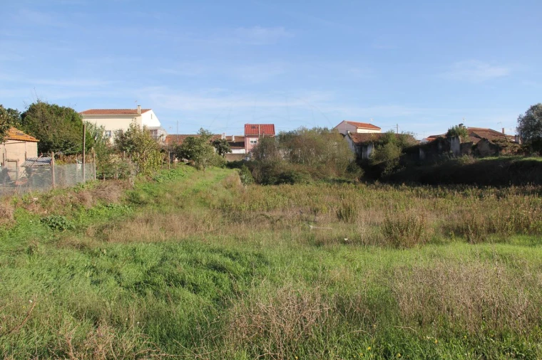 Armazém para Venda em Granja do Ulmeiro Foto 3