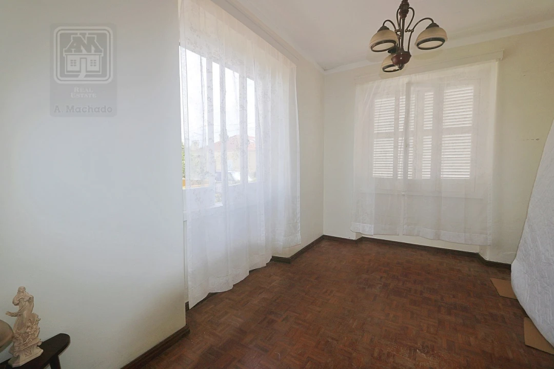 Moradia T4 para Venda em Santa Barbara Foto 36
