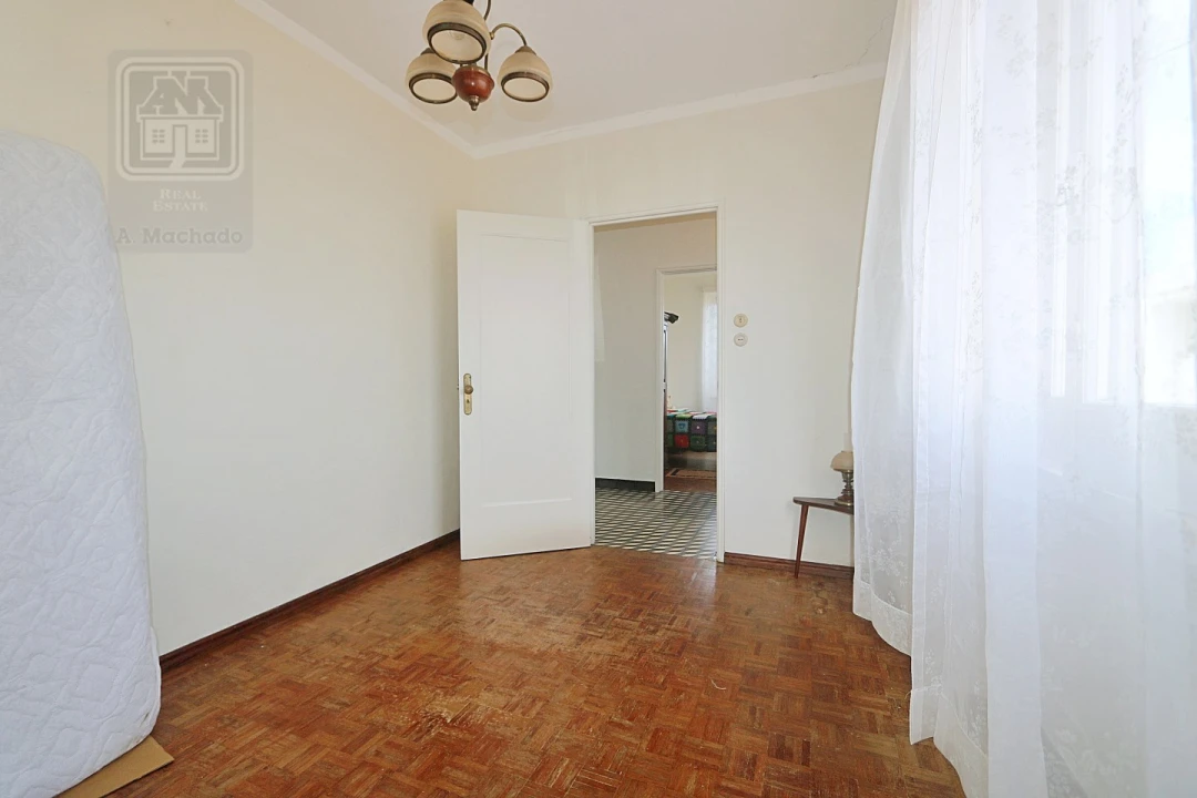Moradia T4 para Venda em Santa Barbara Foto 37
