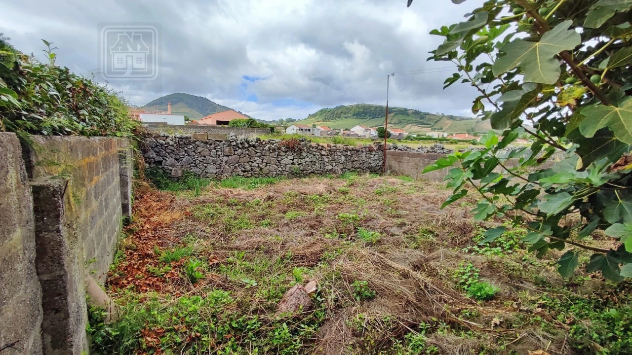 Moradia T4 para Venda em Santa Barbara Foto 69