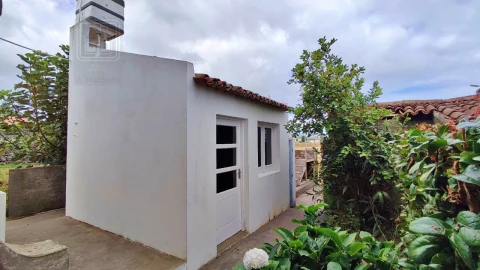 Moradia T4 para Venda em Santa Barbara