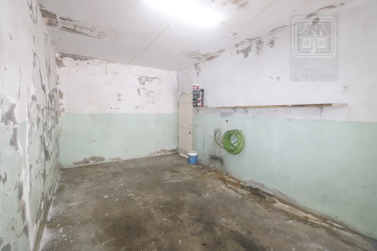 Moradia T4 para Venda em Santa Barbara Foto 74