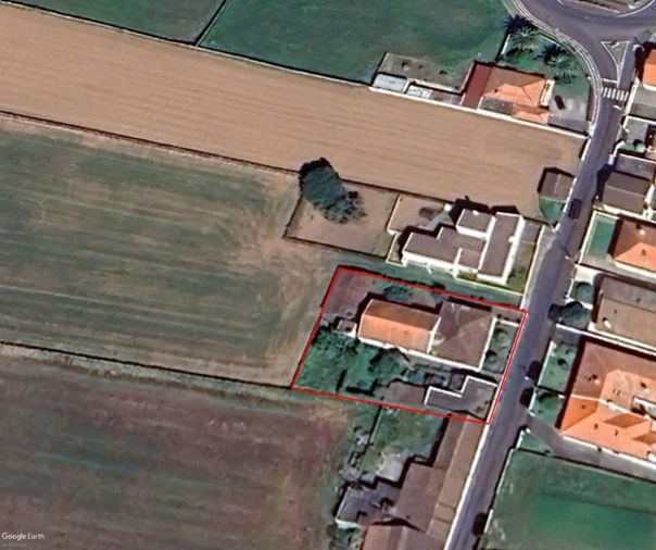 Moradia T4 para Venda em Santa Barbara Planta 1
