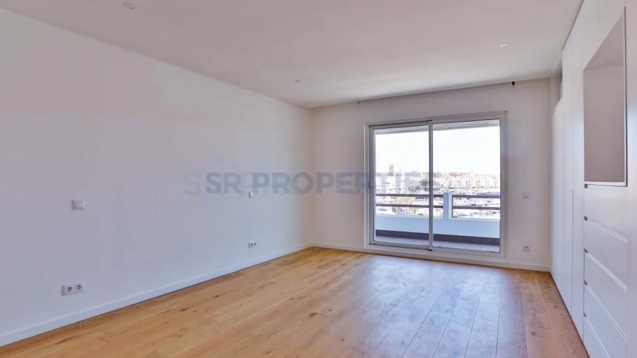 Apartamento T1 para Venda em Quarteira Foto 16
