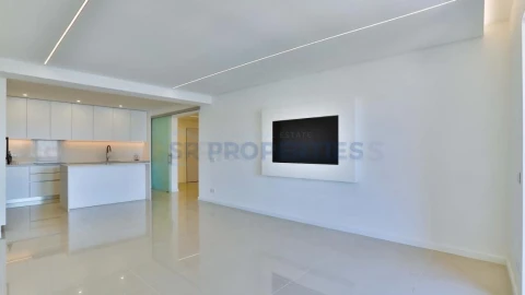 Apartamento T1 para Venda em Quarteira