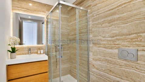 Apartamento T1 para Venda em Quarteira