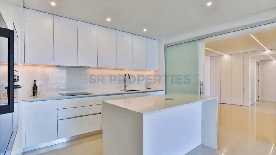 Apartamento T1 para Venda em Quarteira Foto 10