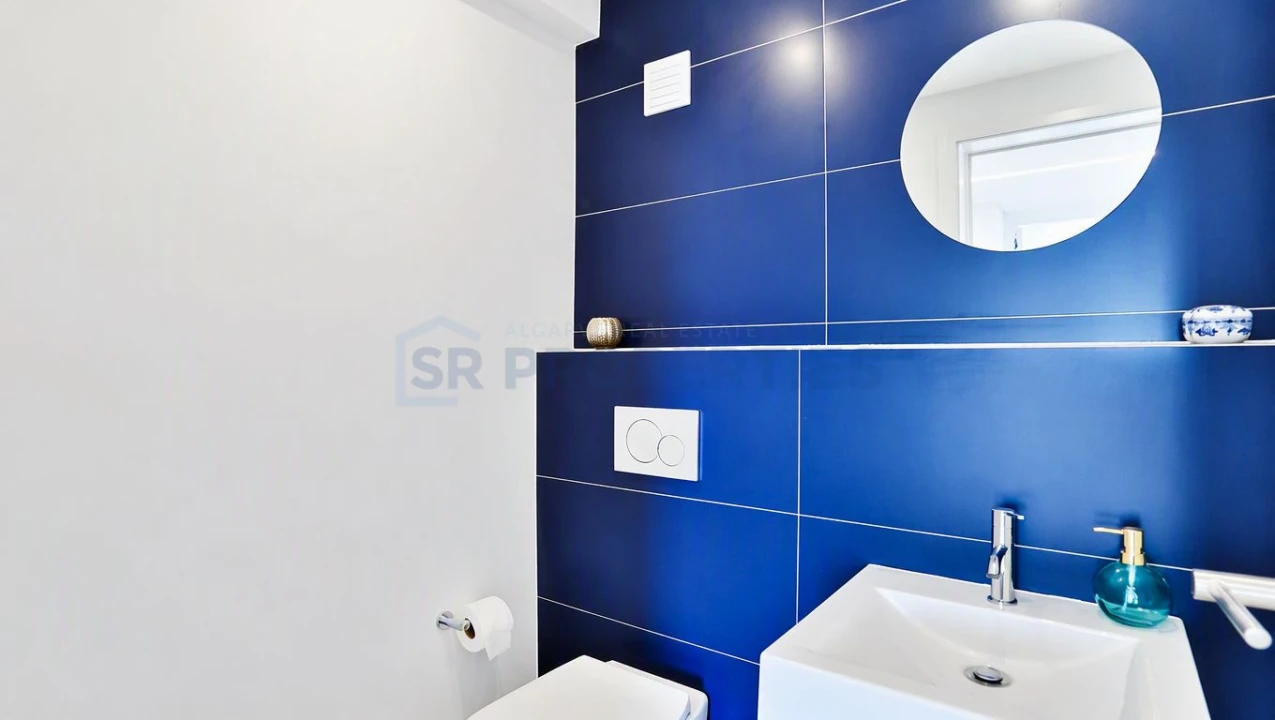 Apartamento T1 para Venda em Quarteira Foto 11