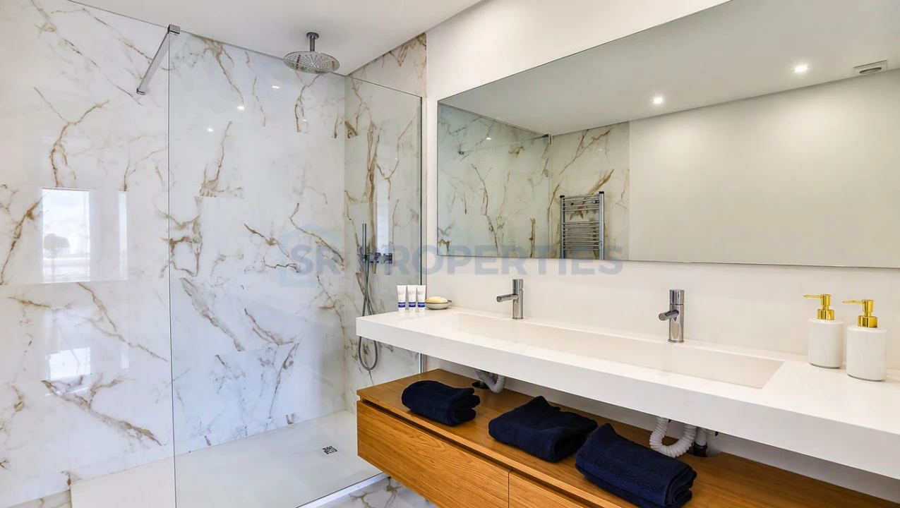 Apartamento T1 para Venda em Quarteira Foto 46