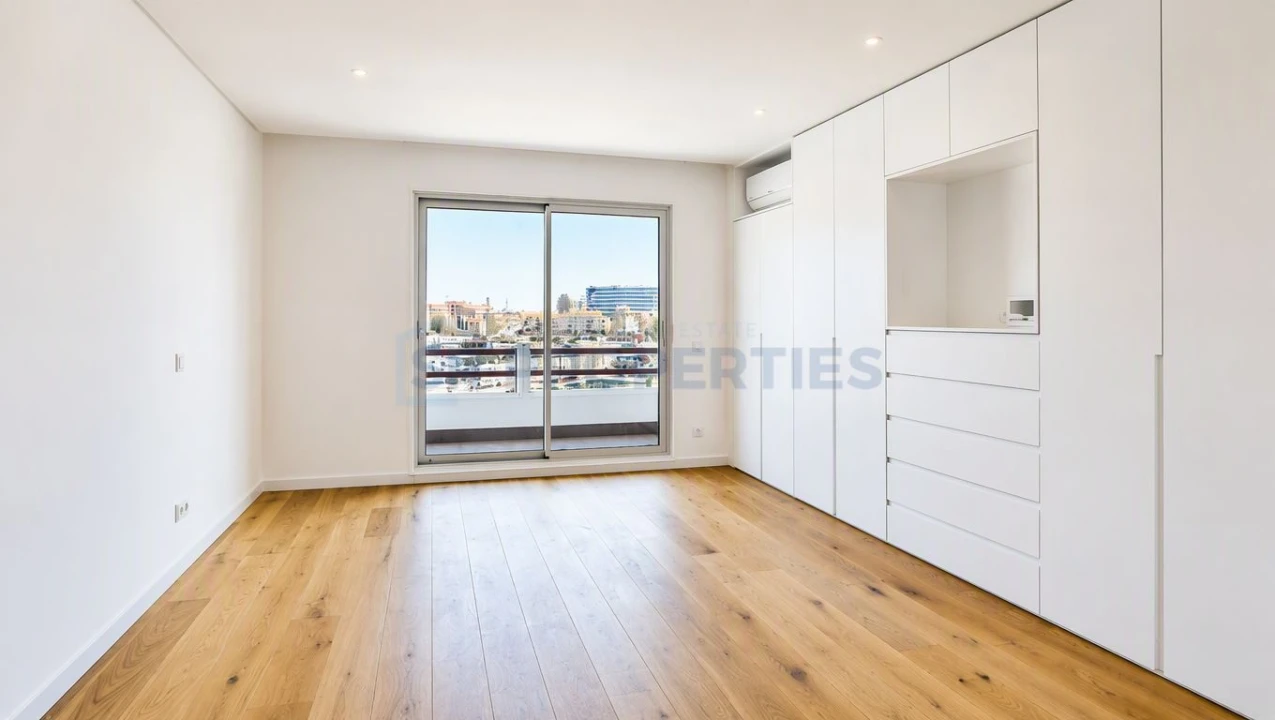 Apartamento T1 para Venda em Quarteira Foto 50
