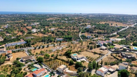 Terreno para Venda em Boliqueime