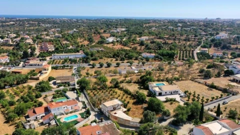 Terreno para Venda em Boliqueime